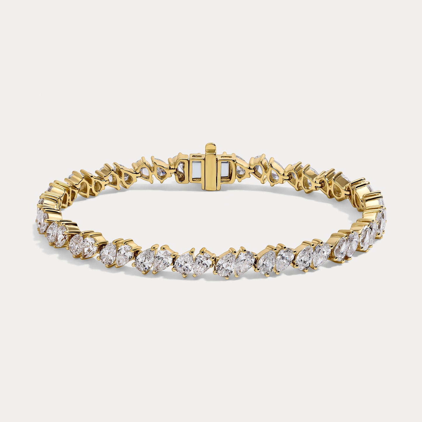 Alternating Pear Diamond Bracelet